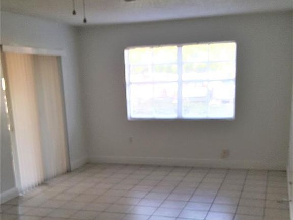 2nd image of 3407 Winkler Ave