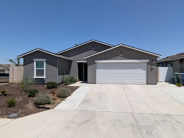 523 Parkwood Ave, Madera, CA 93637
