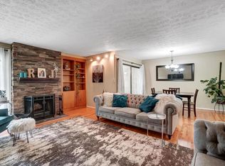 3232 Donalda Ct, Columbus, OH 43231