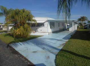 190 Sun Cir, Fort Myers, FL 33905
