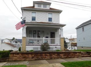 136 W Grand St, Nanticoke, PA 18634