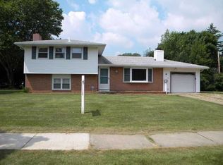 9 Sandcastle Dr, Rochester, NY 14622