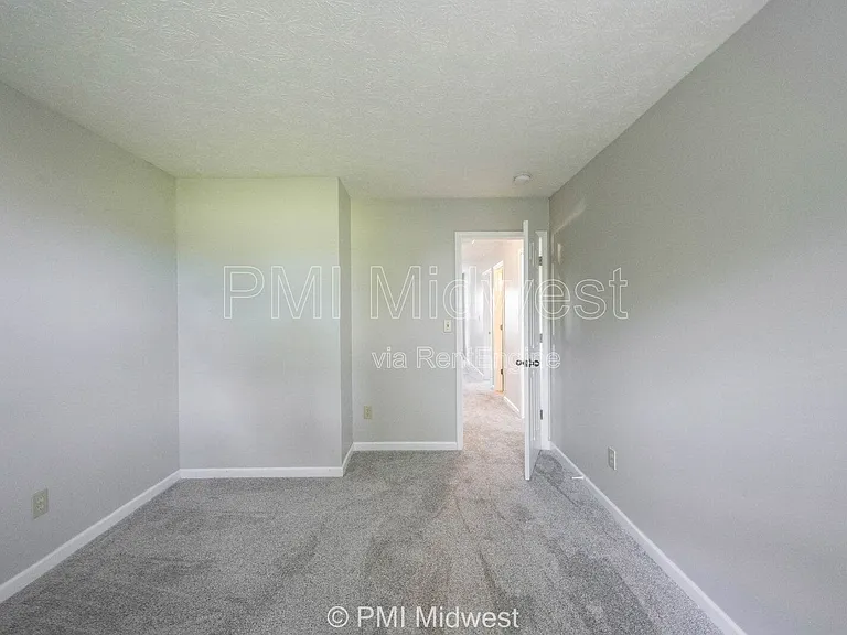 8802 Benjamin Ln — Photo 26