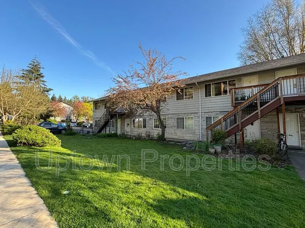 1420 SW Bertha Blvd #C6, Portland, OR 97219