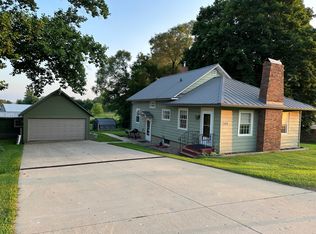 15445 Lincoln Rd, Morrison, IL 61270