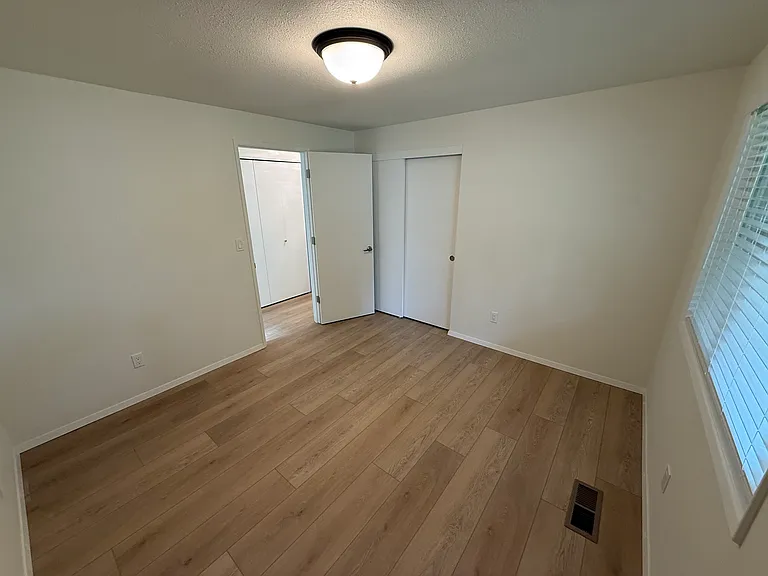 Opposite view of BR #2 looking toward closet.