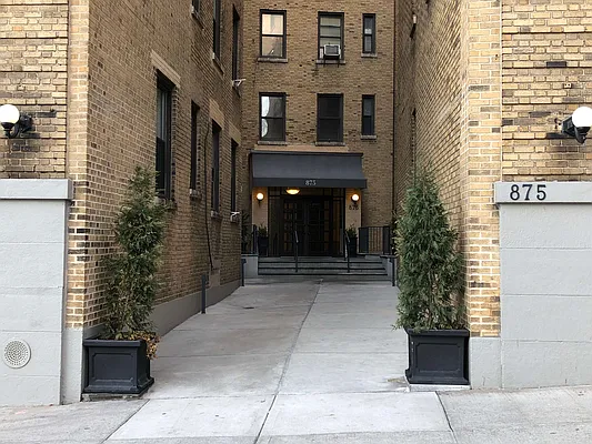 Sold by Keller Williams Realty NYC Group | media 15