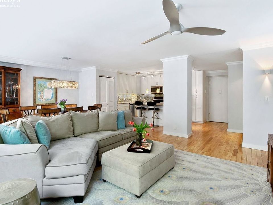 1st image of 165 W 66th St APT 1B