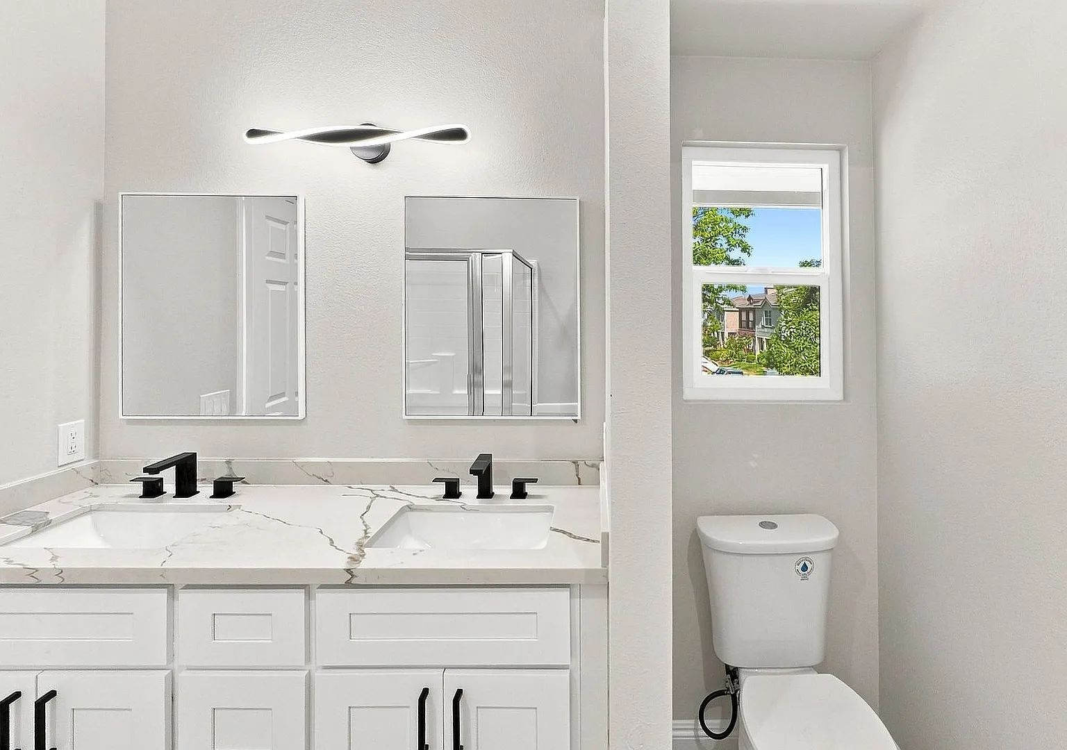 Beautifully Remodeled 3-Bedroom Home Minutes from Loma Linda University — Photo 3