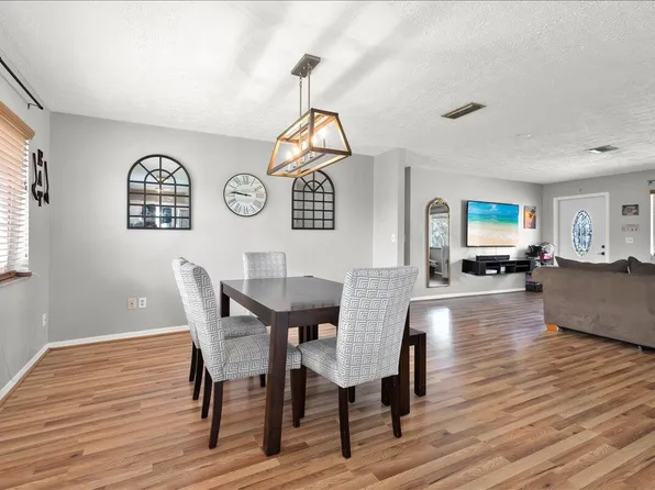 956 SE Browning Avenue, Port St Lucie, FL 34983