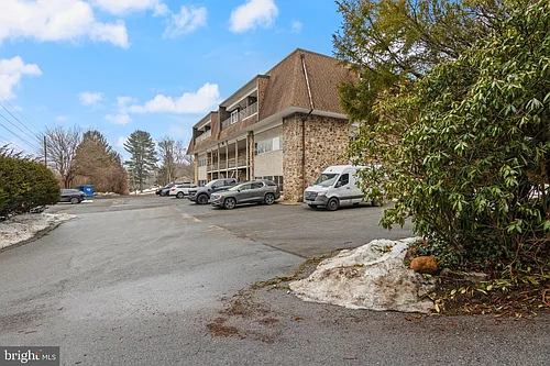 4930 W Chester Pike Photo 1