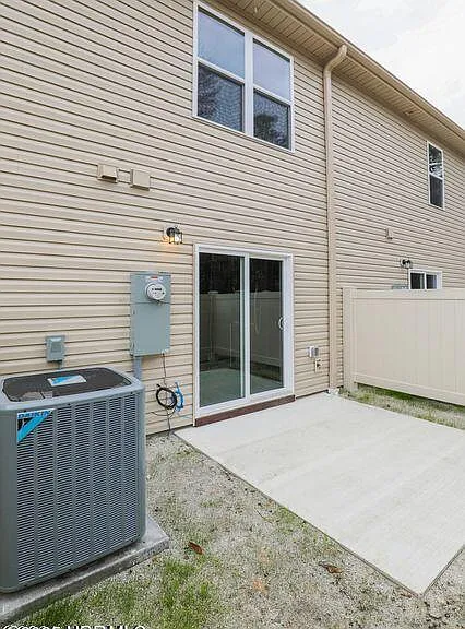 514 Pate Dr — Photo 4