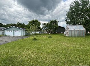 678 Principale, Petit Rocher, NB E8J1V1