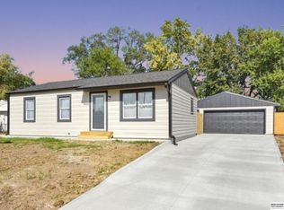 7639 S 39th Ave, Bellevue, NE 68147