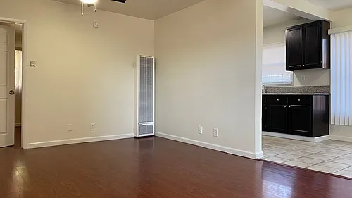 1475 Venice Blvd. Photo 1