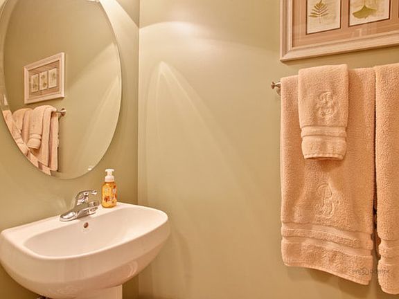 4th image of 310 Sundown Ct Unit C