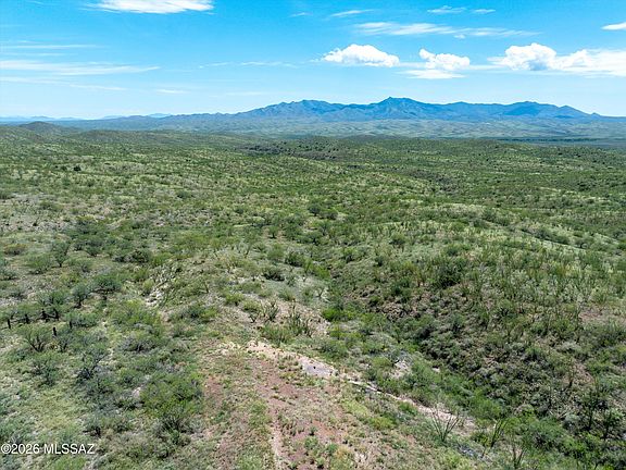 2nd image of E Hilton Ranch Rd