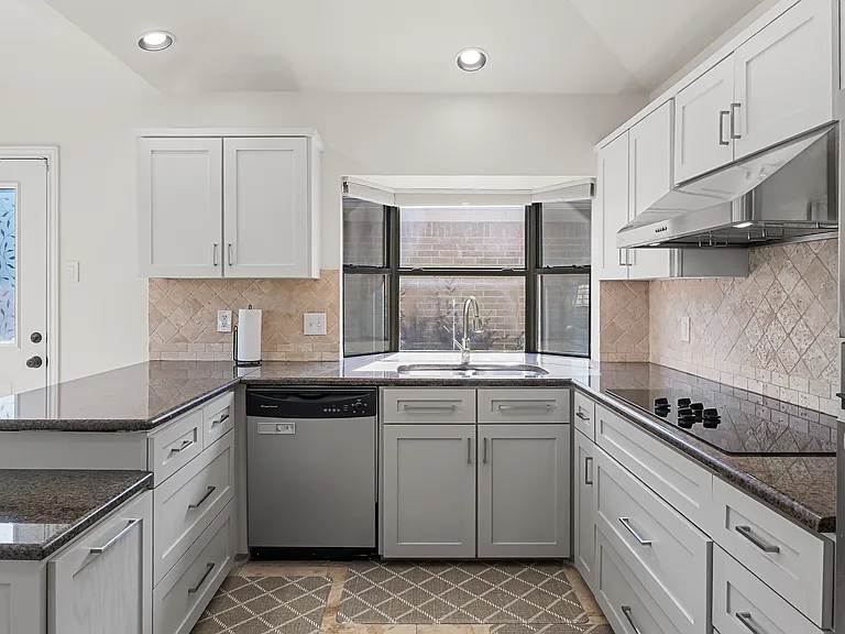 4406 Windward Cir — Photo 15