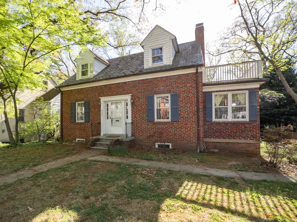 4327 Clagett Rd, Hyattsville, MD 20782