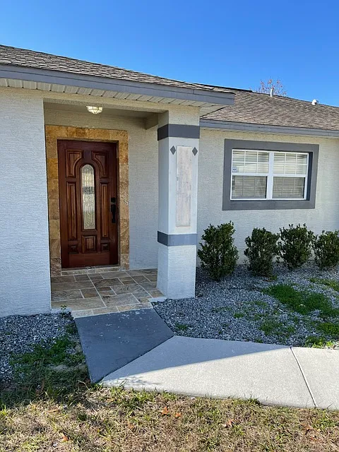 4 bed, 1661 sqft, $2,200 — Photo 3