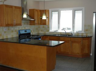 8425 248th St, Bellerose, NY 11426