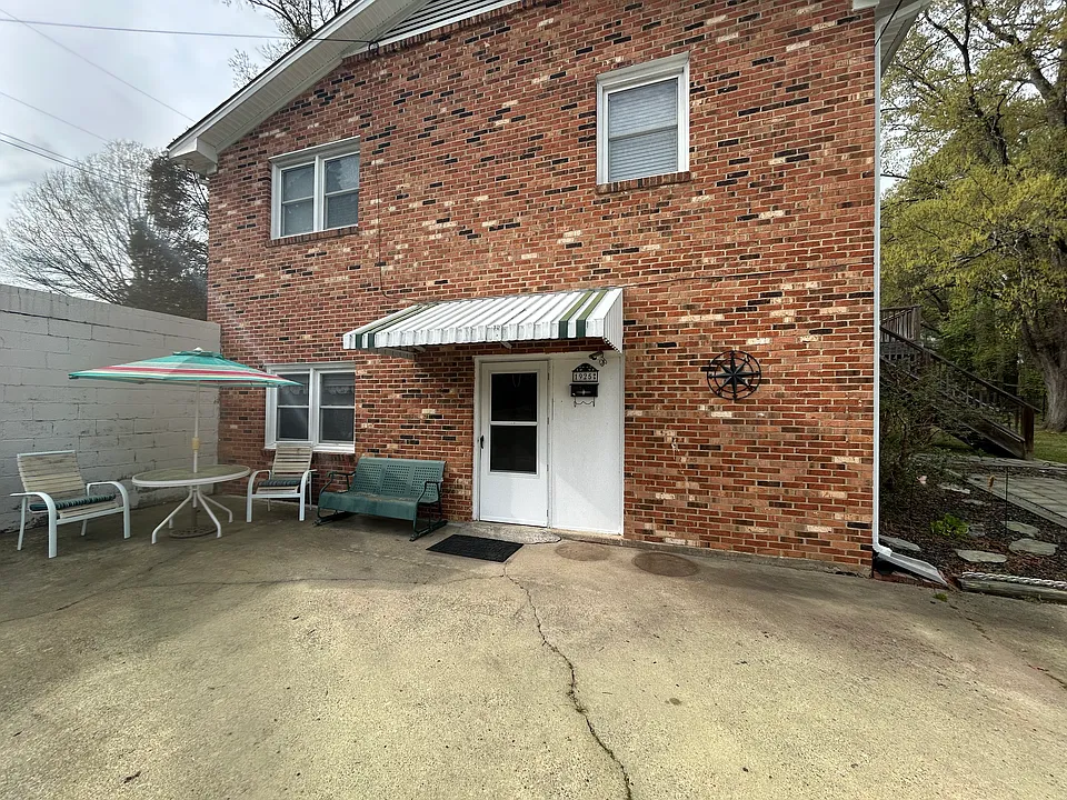 1925 Watson Rd