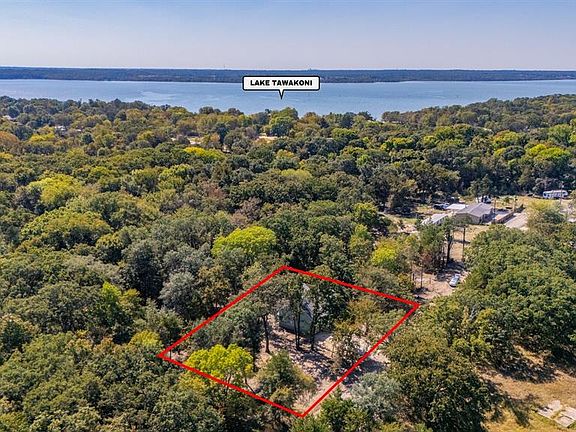 2nd image of 2115 Dove Dr