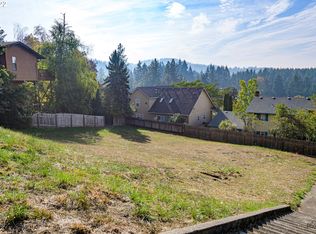 Bowmont Dr, Eugene, OR