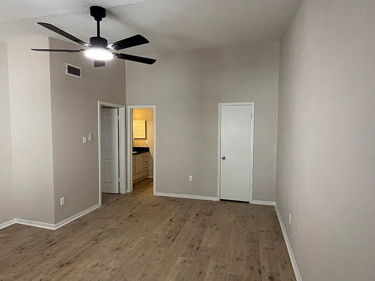 2125 Augusta Dr #40 — Photo 17