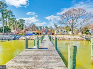 20410 Riverview Rd, Mechanicsville, MD 20659