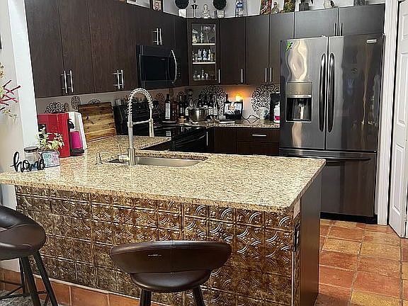 5th image of 4232 Palm Bay Cir APT A