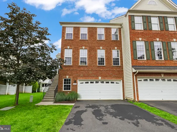 43393 Frenchmans Creek Ter, Ashburn, VA 20147