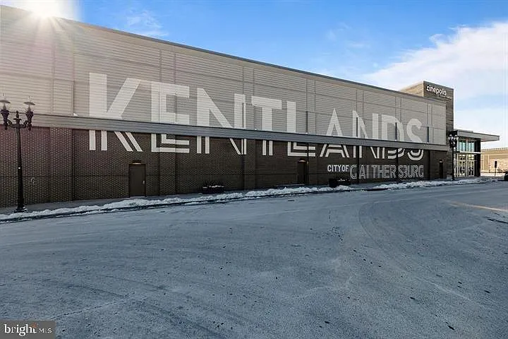 232 Main St #4 — Photo 19