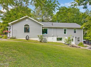 316 Walker St, Harriman, TN 37748