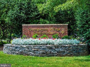 11423 Commonwealth Dr APT 303, Rockville, MD 20852