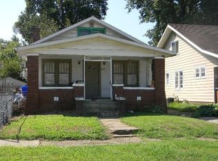 831 Jackson Ave, Evansville, IN