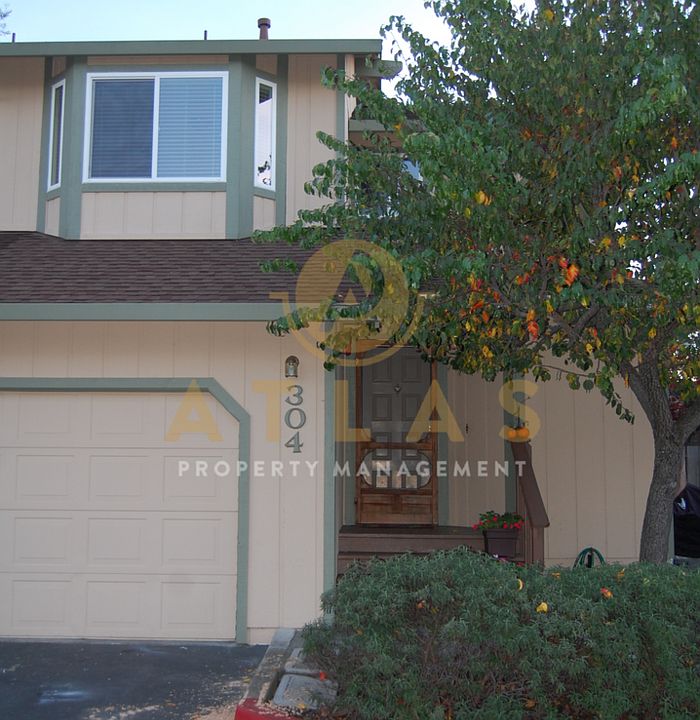 1st image of 304 Underhill Dr