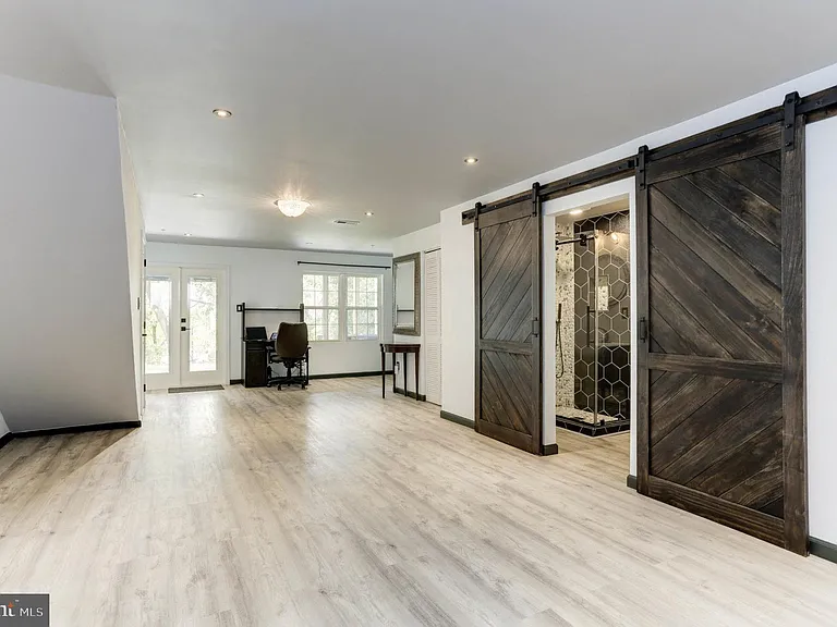 9197 Carriage House Ln #44 — Photo 20