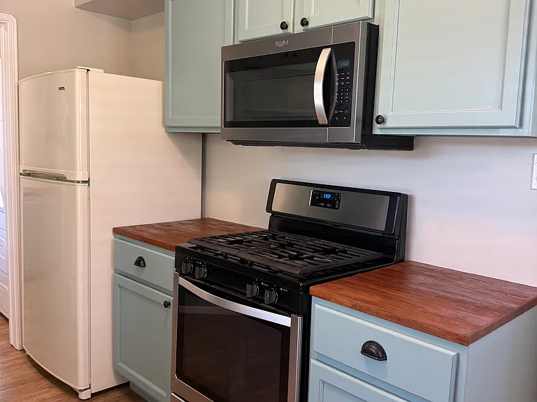 627 E Central Ave — Photo 5