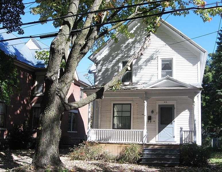 1st image of 616 Elizabeth St
