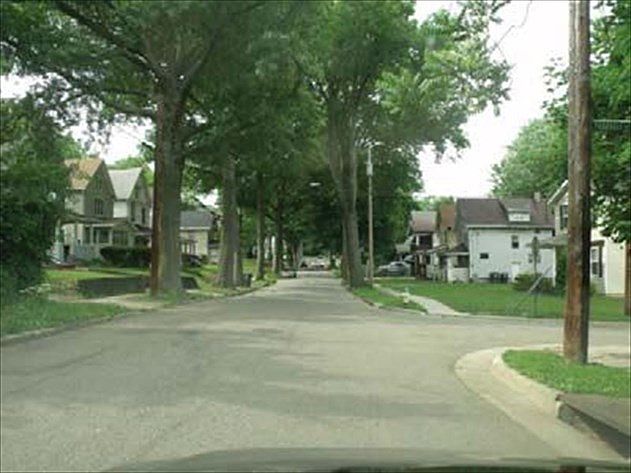 2nd image of 1096 La Croix Ave