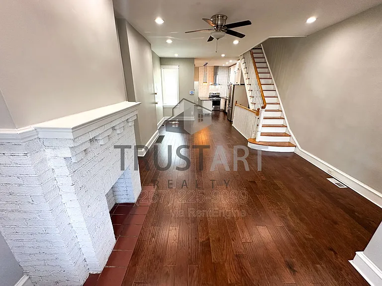 2406 E Allegheny Ave — Photo 5