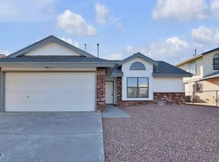 10983 Yogi Berra Cir, El Paso, TX 79934