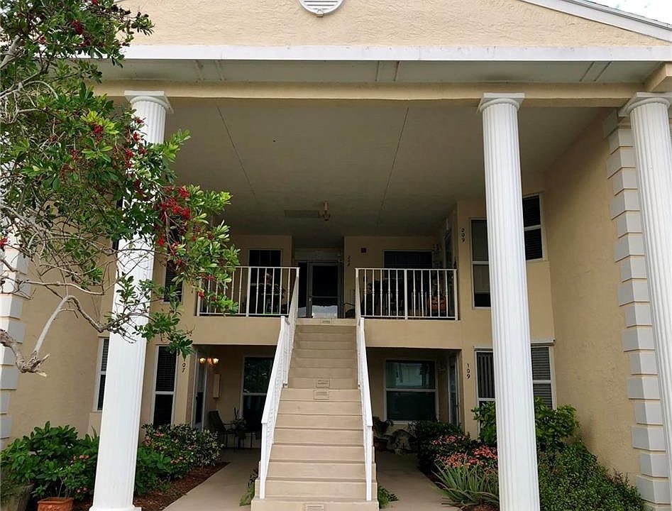 1st image of 625 W Lake Jasmine Cir Unit 625-107