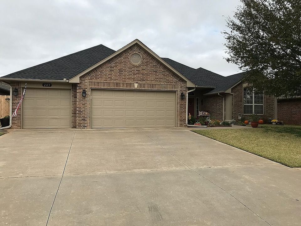 1st image of 209 Marbel Dr