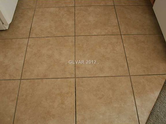 5th image of 9161 Autumn Mist Ct