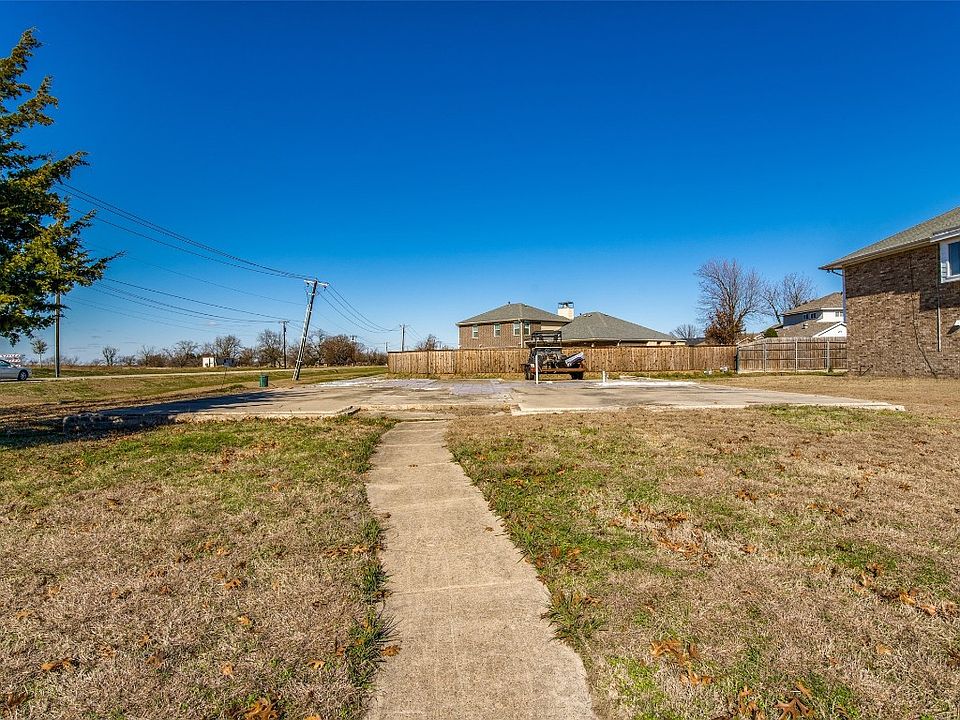 1st image of 7401 Bayhill Dr
