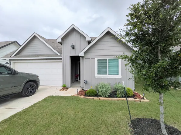 1665 Layne Loop, New Braunfels, TX 78130
