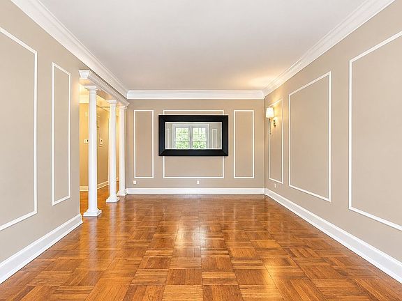 2nd image of 25 Oliver St APT 1D