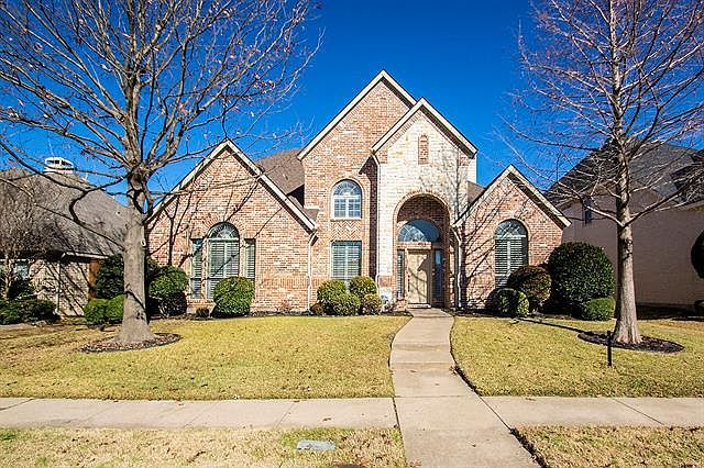 1st image of 429 Saint Andrews Dr